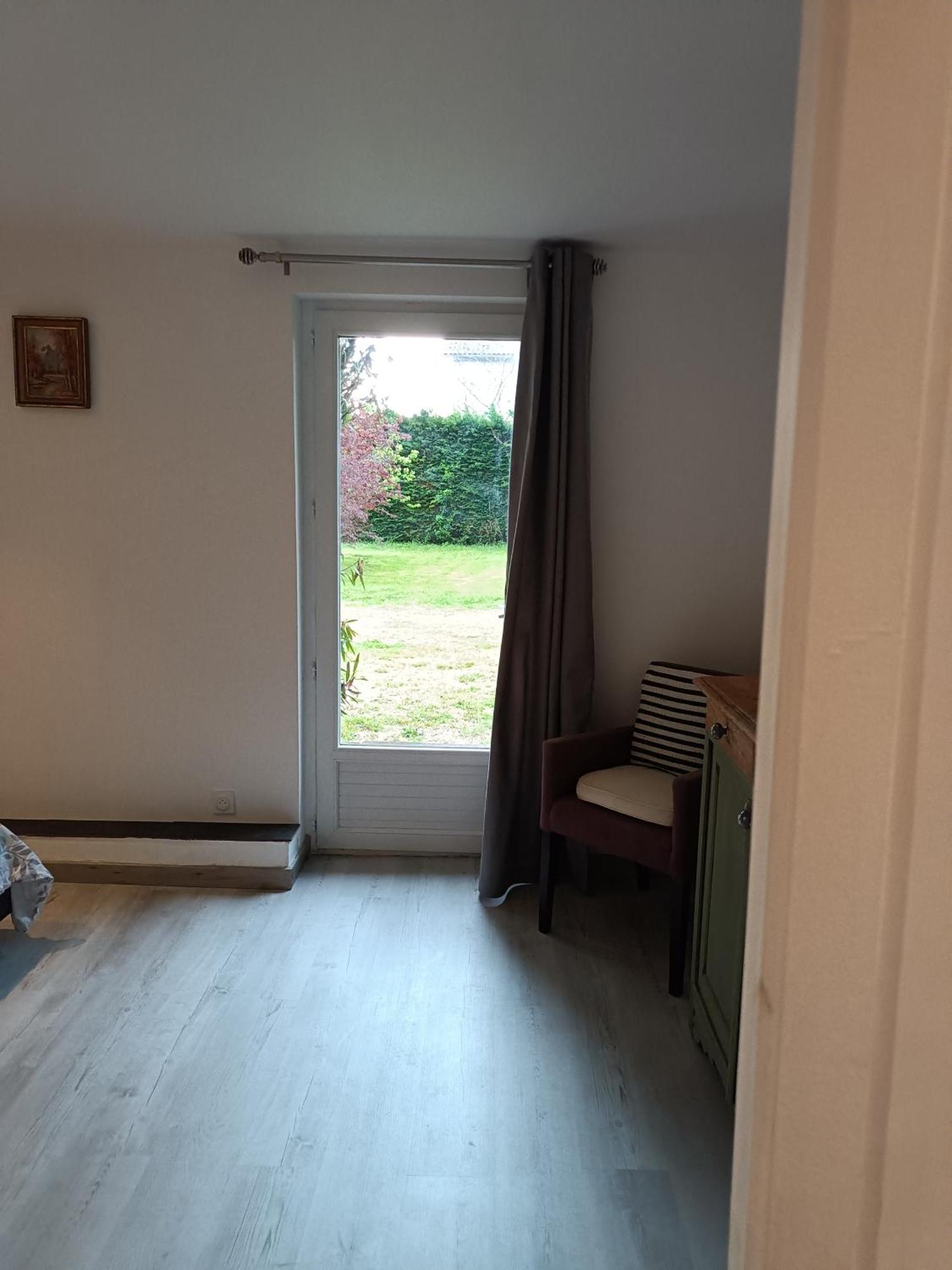 Charmant Riscle Exterior foto
